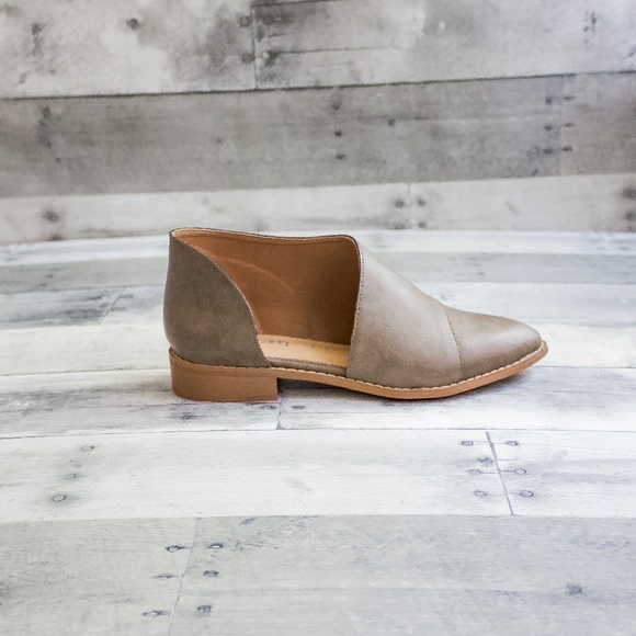 Mi.iM ‘Freya’ Flats in Khaki - Picture 3 of 5